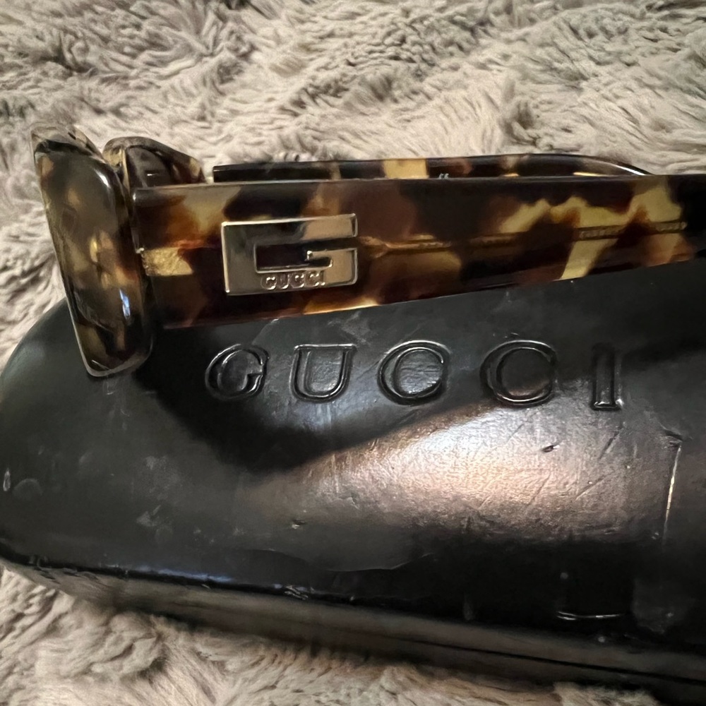 Gucci sunglasses